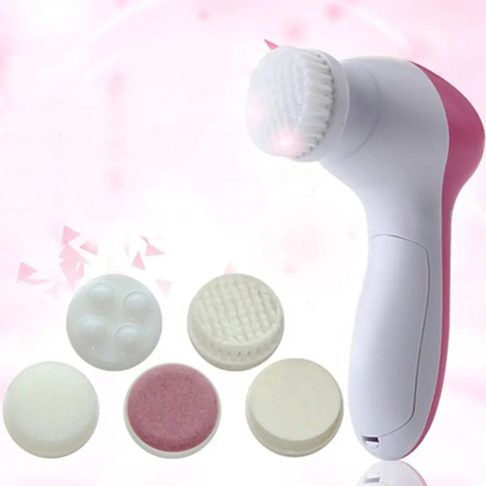 Escova elétrica de limpeza facial. Retira maquiagem, cuidados com a pele